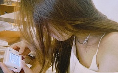 国产亚洲精品AAAAAAA片